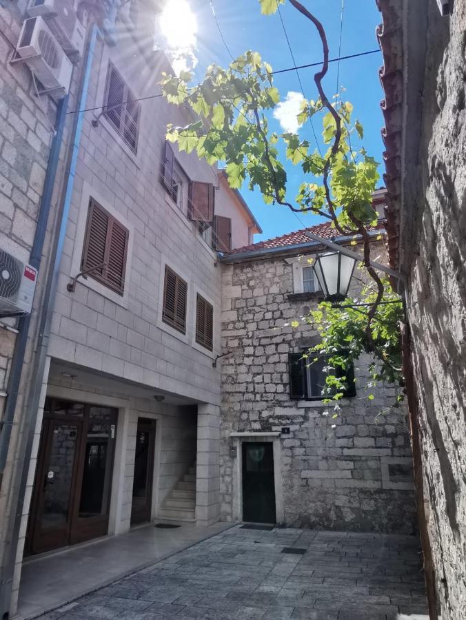 Apartman R.R. Omiš Zewnętrze zdjęcie