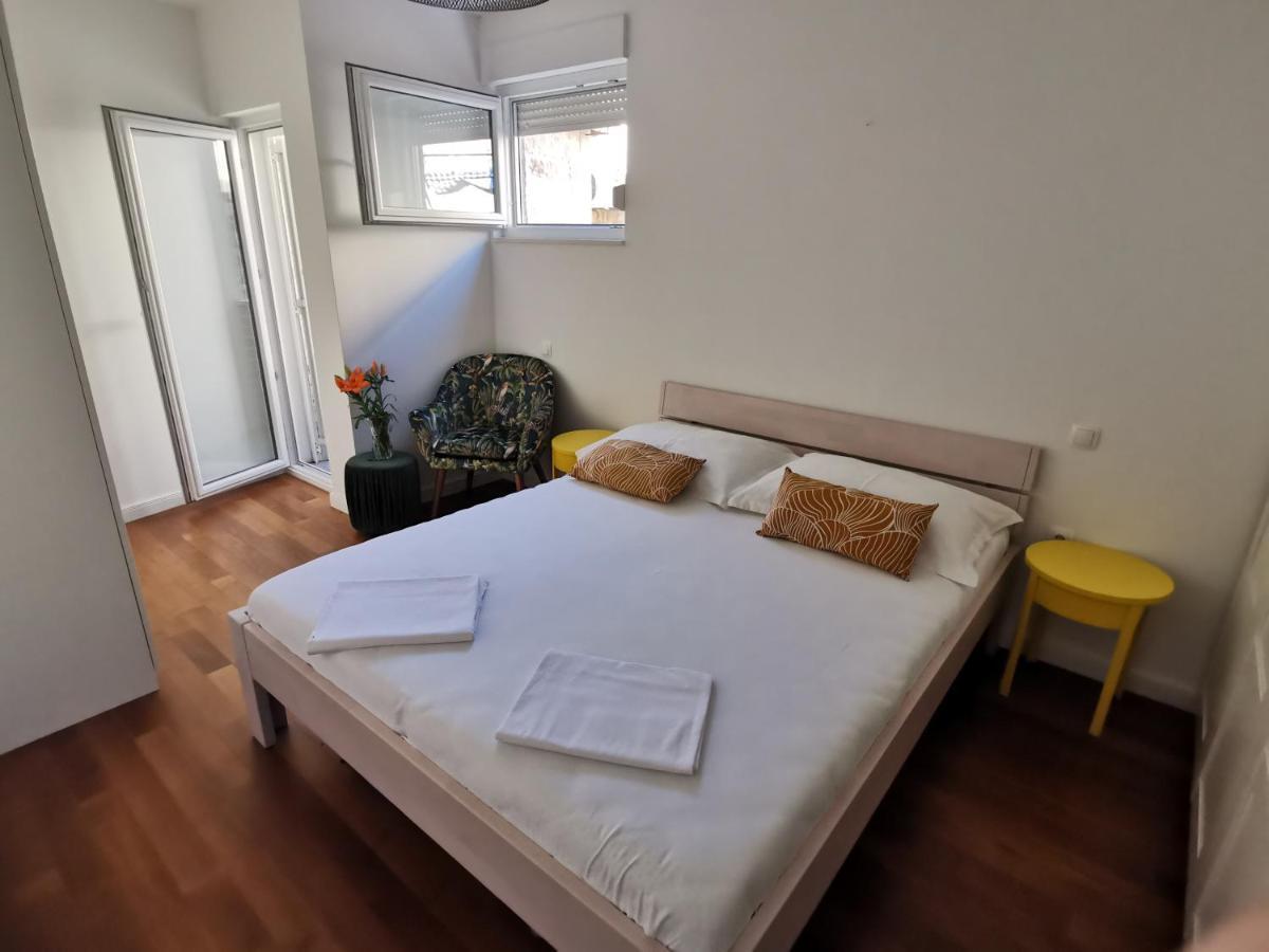 Apartman R.R. Omiš Zewnętrze zdjęcie